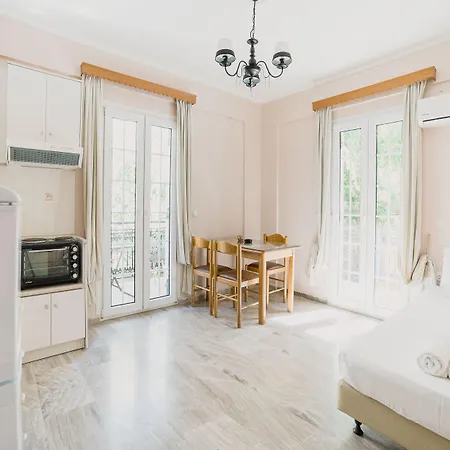 Апартаменты Stellatos House