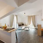 Stellatos House Apartment