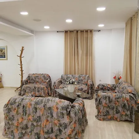 Apartment Stellatos House *