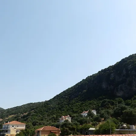 Stellatos House Apartment Poros (Kefalonia)