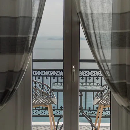 Stellatos House Apartment Poros (Kefalonia)