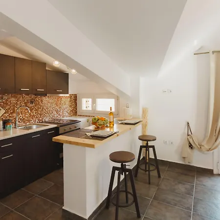 Apartment Stellatos House