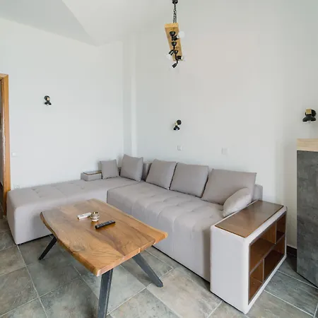 Stellatos House Apartment Poros (Kefalonia)